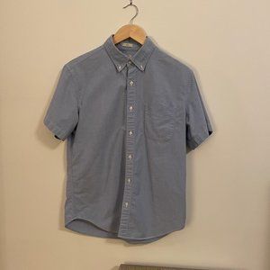 J Crew slim fit shortsleeve button down shirt, size medium.